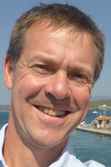 Andrew Pitt